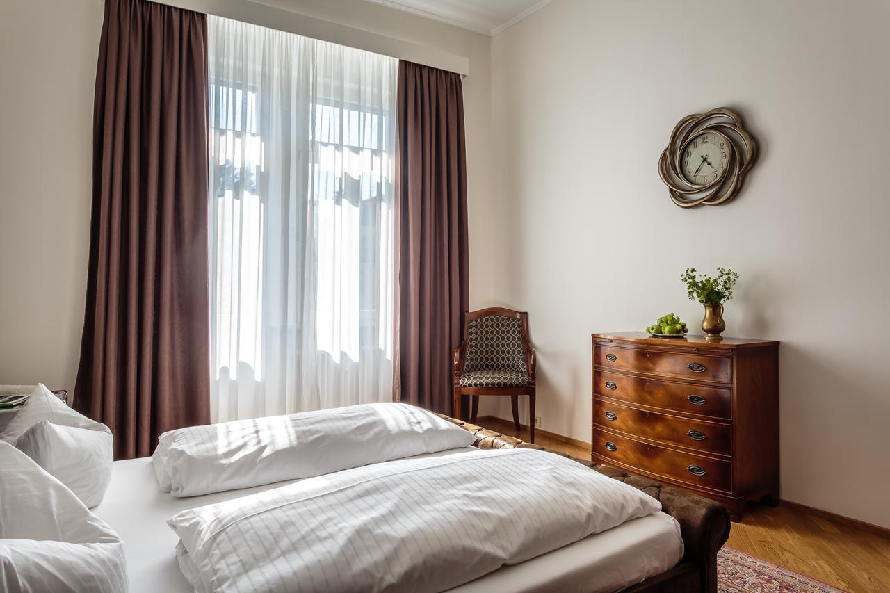 Apartment Am Kurpark Baden-Baden Esterno foto